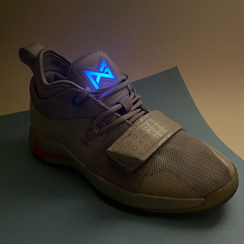 Nike Paul George Play Station One